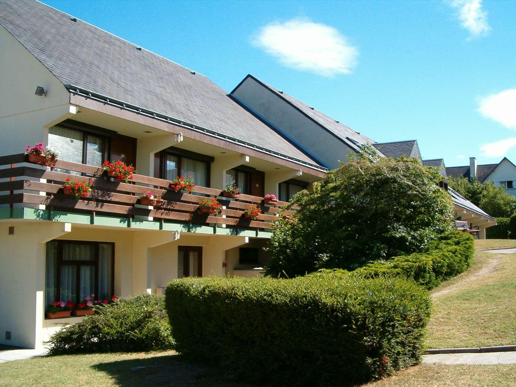 Campanile Saumur Exteriör bild