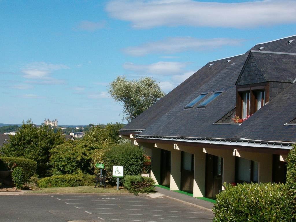 Campanile Saumur Exteriör bild